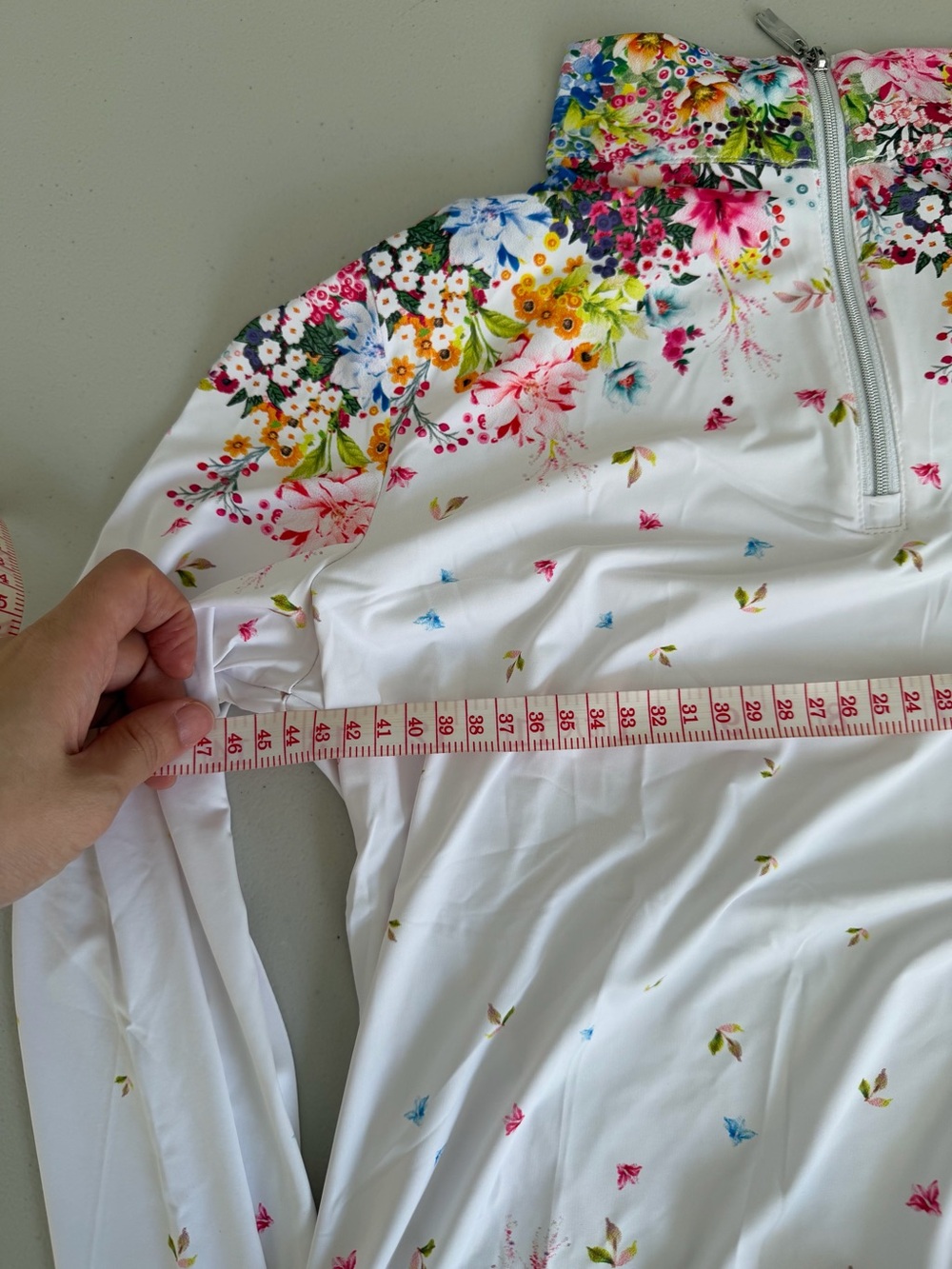 ACEGOLFS NWT White Floral Quarter Zip Golf Pullover Size S - Picture 3 of 7